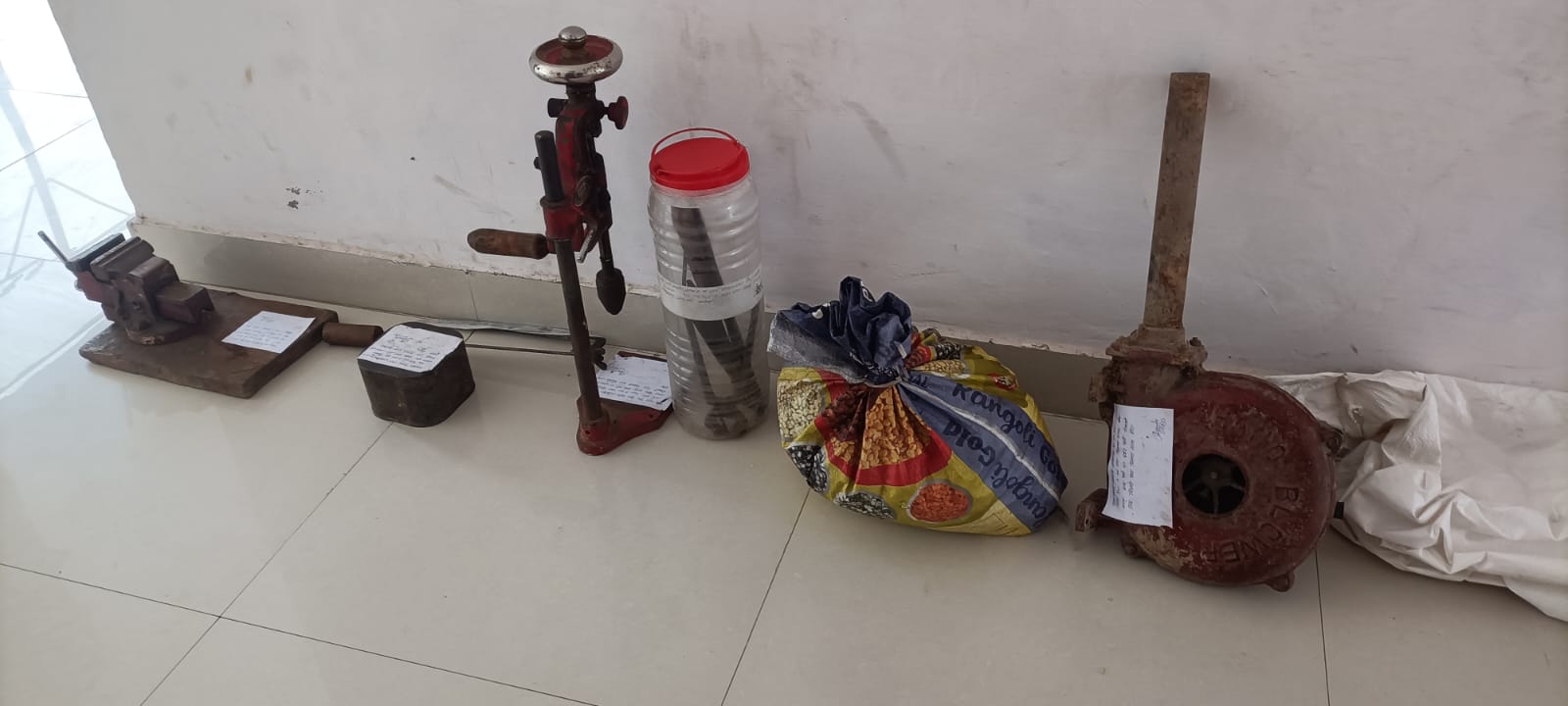 Banda News: बांदा एसपी के ऑपरेशन क्लीन में जुड़ी एक और कामयाबी, असलहा फैक्ट्री का किया भंडाफोड़