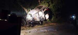 Hardoi News: Five including innocent died in road accident, stir