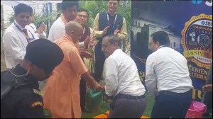 ''सीएम'' ने ''गोरखपुर'' को दिया बड़ा तोहफा, विकास को मिलेगी नई रफ़्तार