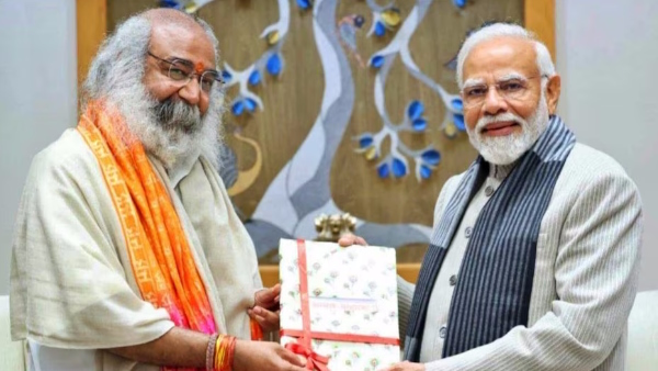 PM Narendra Modi inaugurated shree kalkidham mandir in sambhal of UP